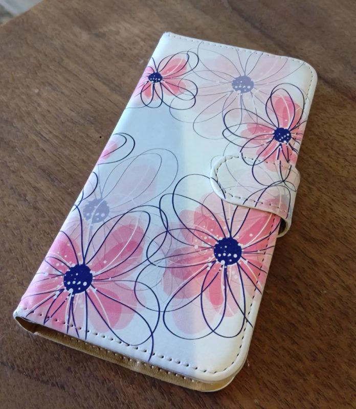 福島区で首こり・肩こり対策｜手帳型スマホカバーでスマホ首を防ぐ方法/福島区マッサージ